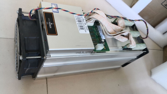 Bergbau-Bergmann L3 L3++ S19 XP D7 Bitmain Antminer Ka3 Blockchain Asic Bitcoin